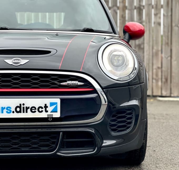 2025 Mini Hatch