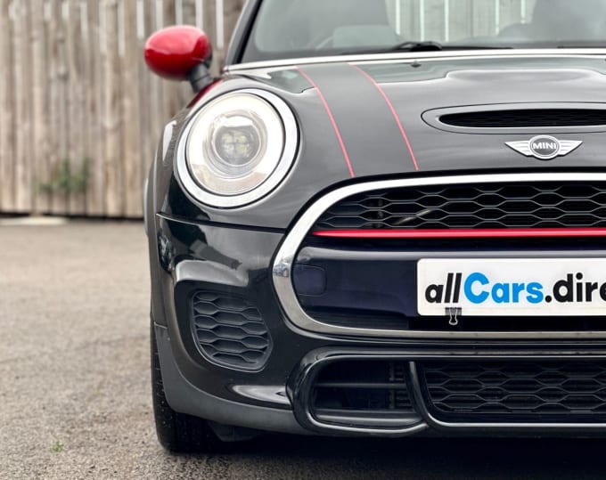 2025 Mini Hatch