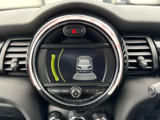 2025 Mini Hatch