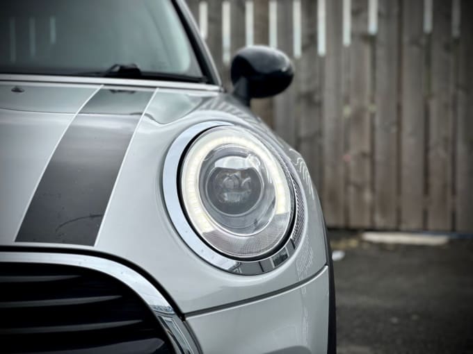 2025 Mini Hatch