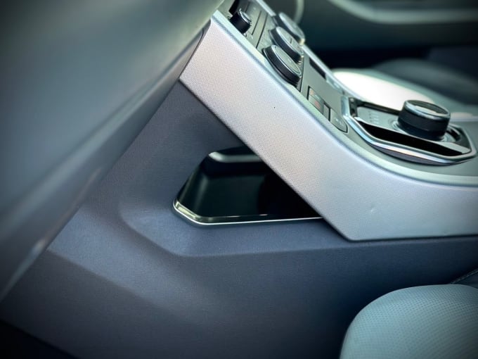 2025 Land Rover Range Rover Evoque