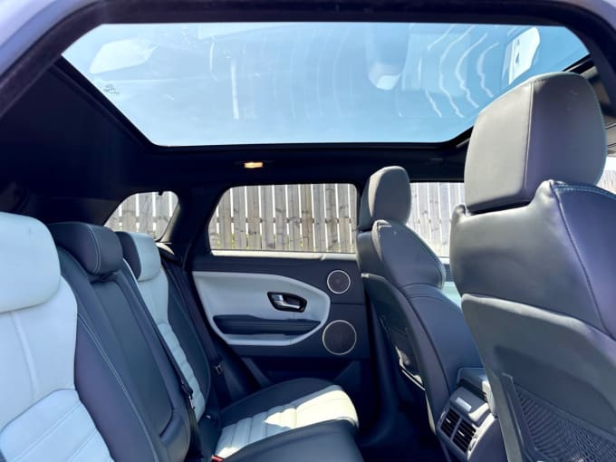 2025 Land Rover Range Rover Evoque