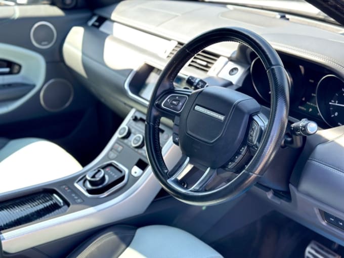 2025 Land Rover Range Rover Evoque