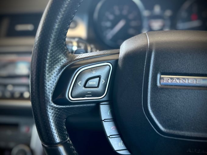 2025 Land Rover Range Rover Evoque