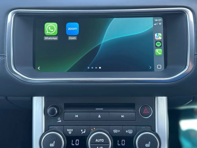 2025 Land Rover Range Rover Evoque