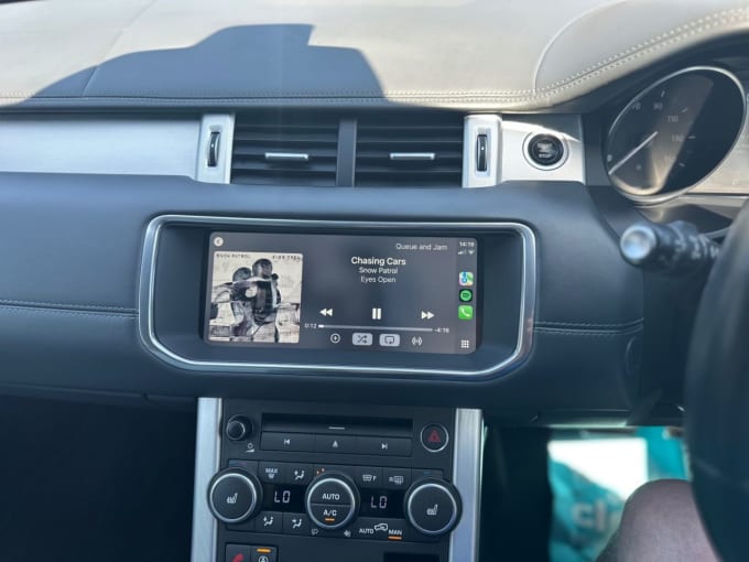 2025 Land Rover Range Rover Evoque