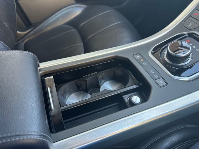 2025 Land Rover Range Rover Evoque