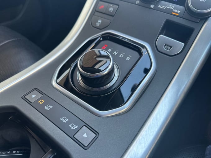 2025 Land Rover Range Rover Evoque