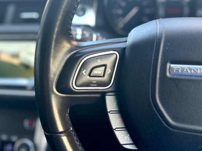 2025 Land Rover Range Rover Evoque