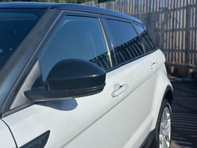 2025 Land Rover Range Rover Evoque