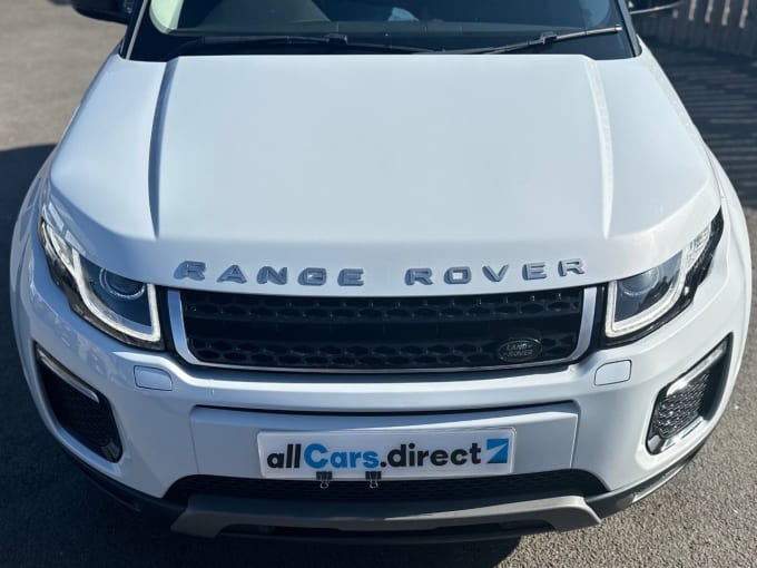 2025 Land Rover Range Rover Evoque