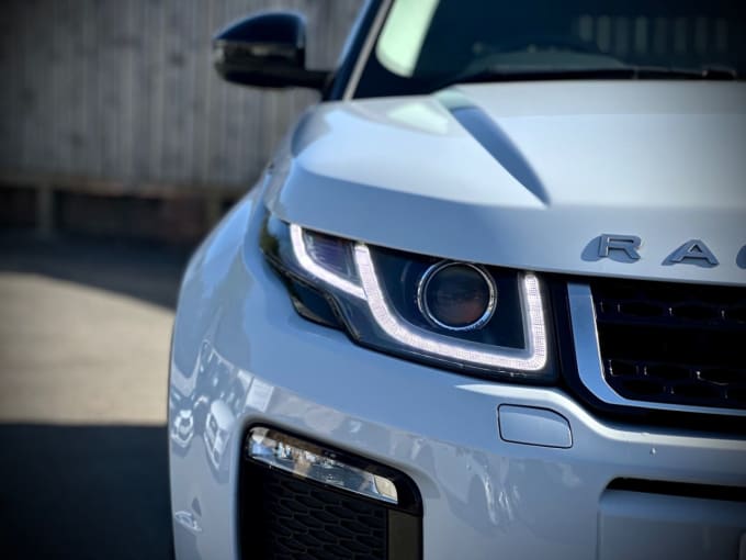 2025 Land Rover Range Rover Evoque