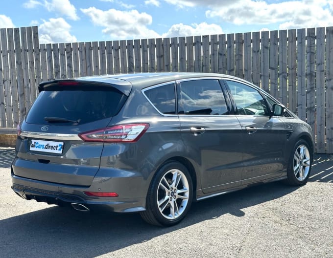 2025 Ford S-max