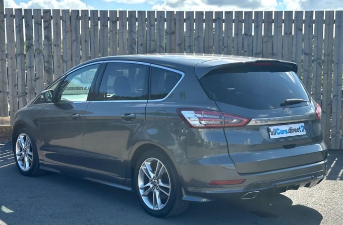 2025 Ford S-max