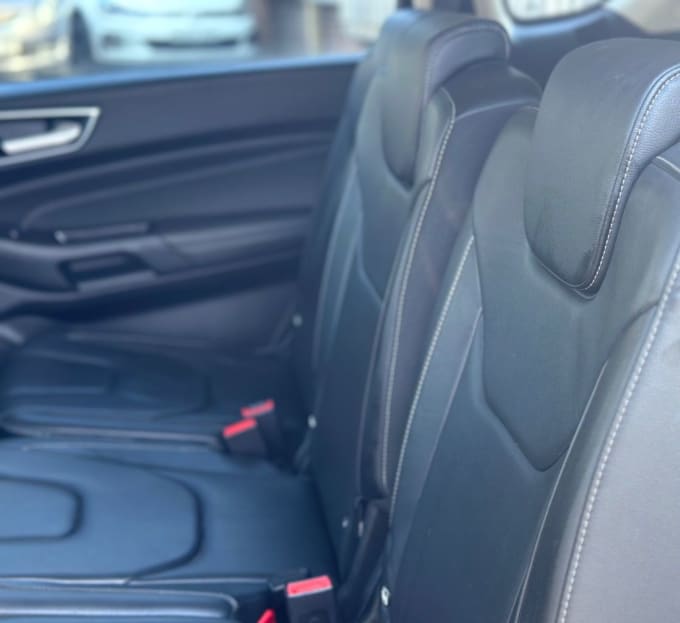 2025 Ford S-max