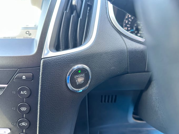 2025 Ford S-max