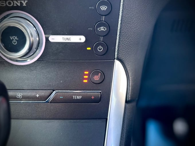 2025 Ford S-max