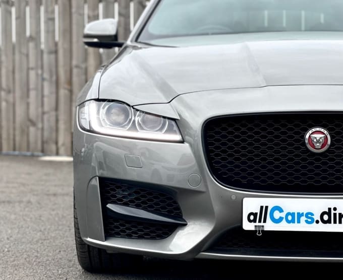 2025 Jaguar Xf