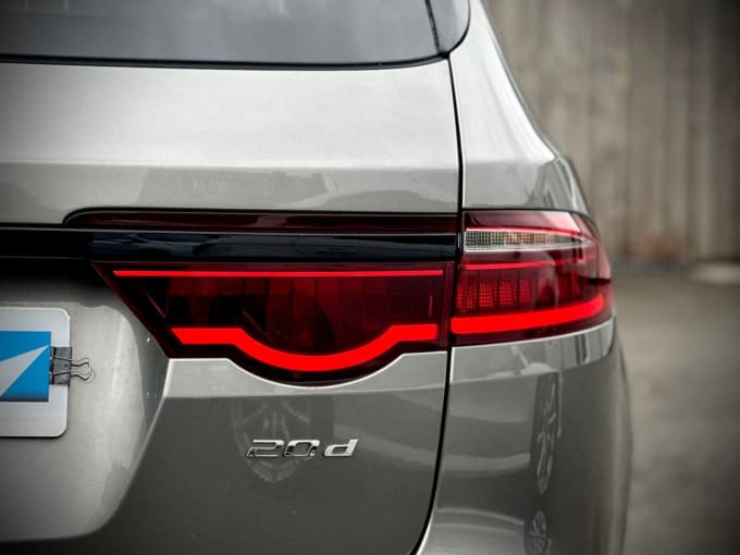 2025 Jaguar Xf