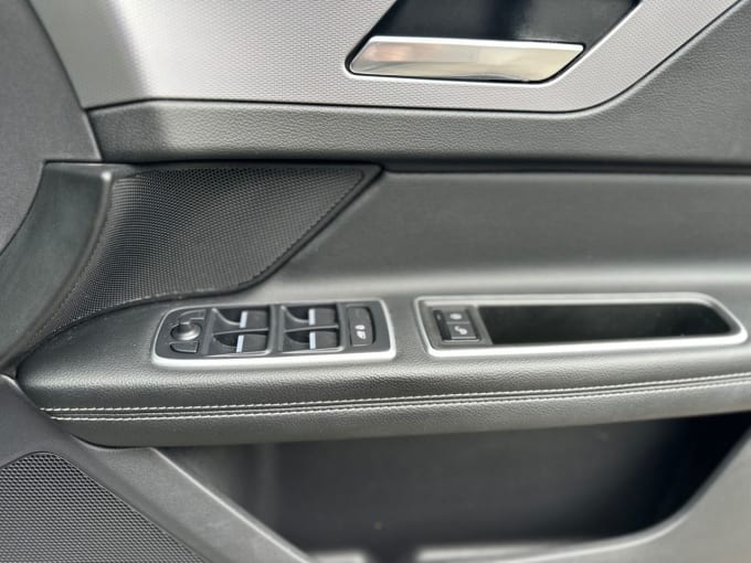 2025 Jaguar Xf