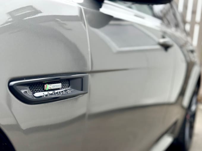 2025 Jaguar Xf