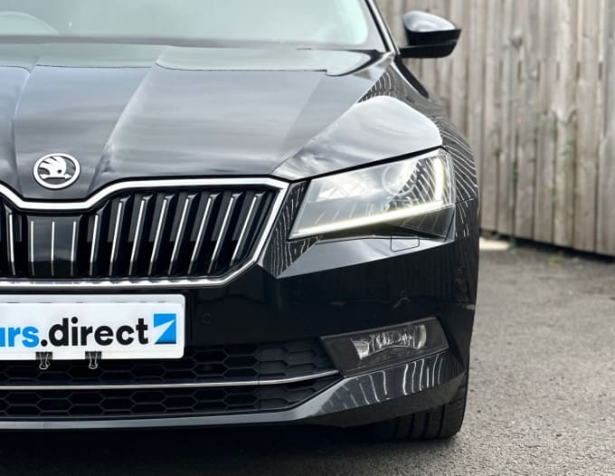 2025 Skoda Superb