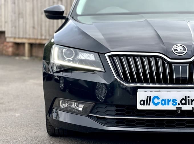 2025 Skoda Superb