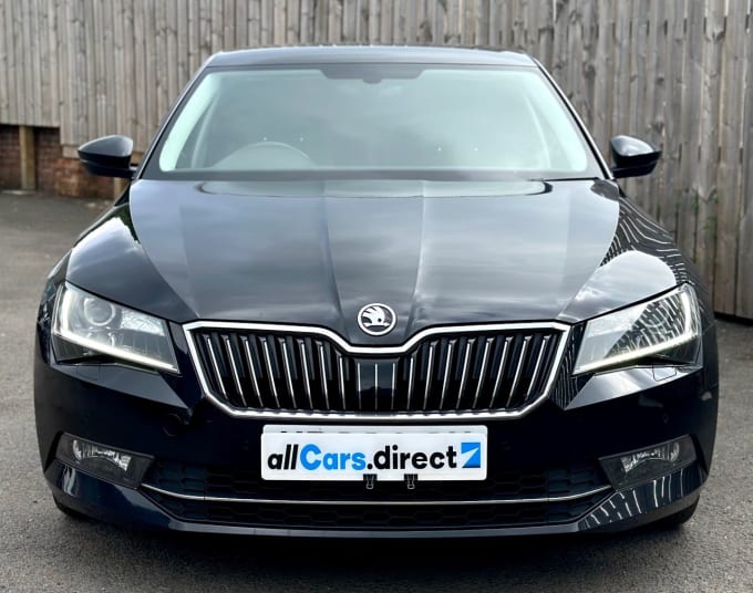 2025 Skoda Superb