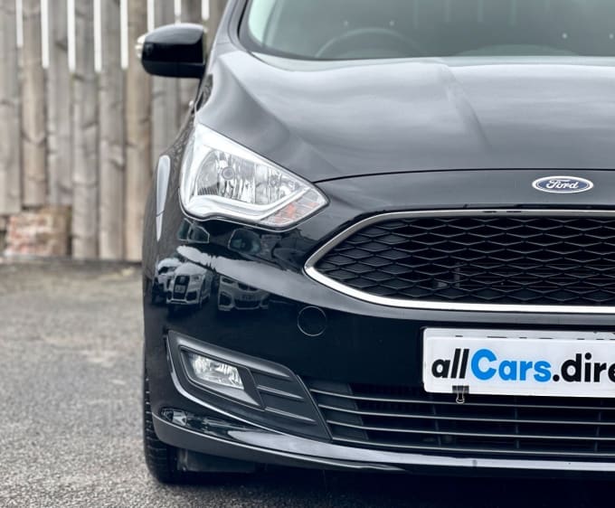 2025 Ford C-max
