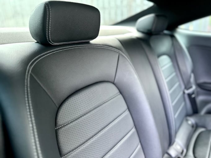 2025 Mercedes-benz C-class