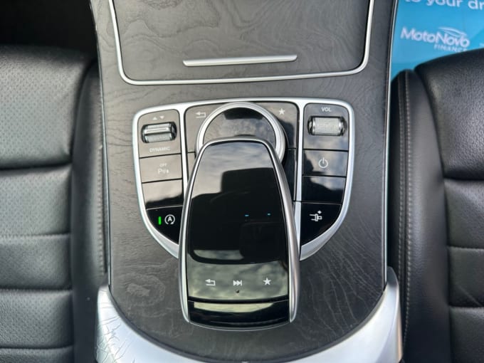 2025 Mercedes-benz C-class