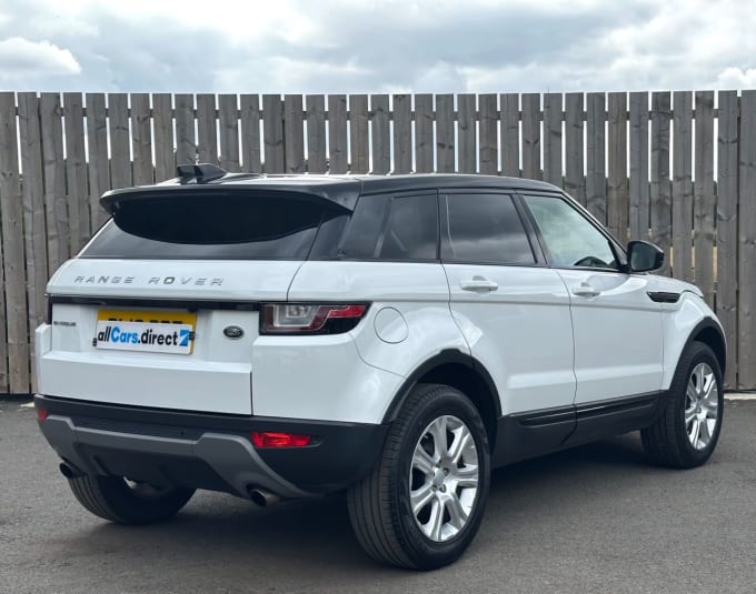 2025 Land Rover Range Rover Evoque