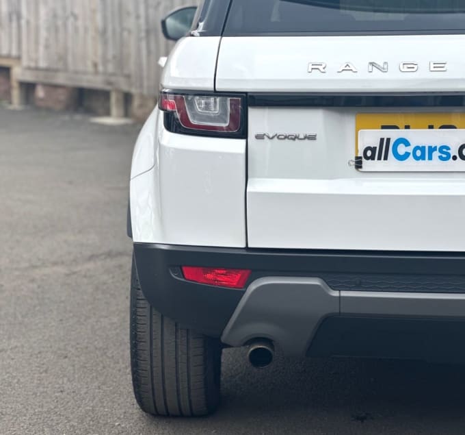 2025 Land Rover Range Rover Evoque