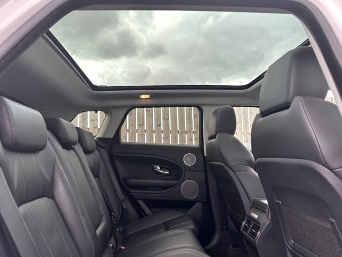 2025 Land Rover Range Rover Evoque