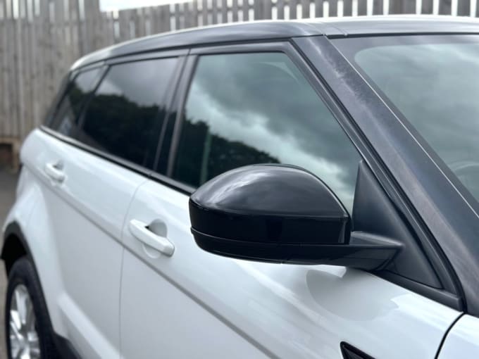 2025 Land Rover Range Rover Evoque