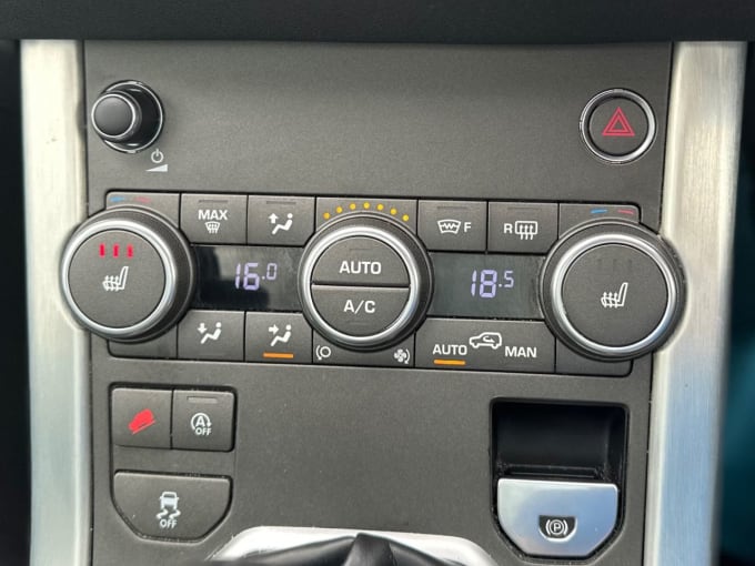 2025 Land Rover Range Rover Evoque