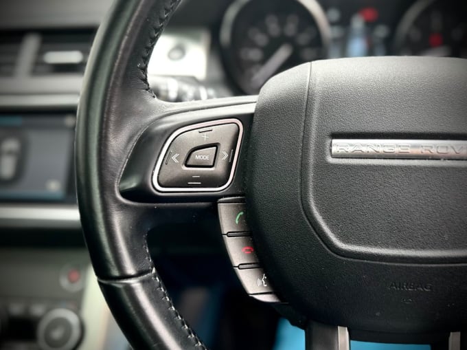 2025 Land Rover Range Rover Evoque