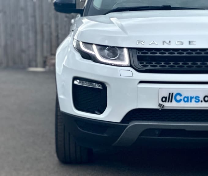 2025 Land Rover Range Rover Evoque