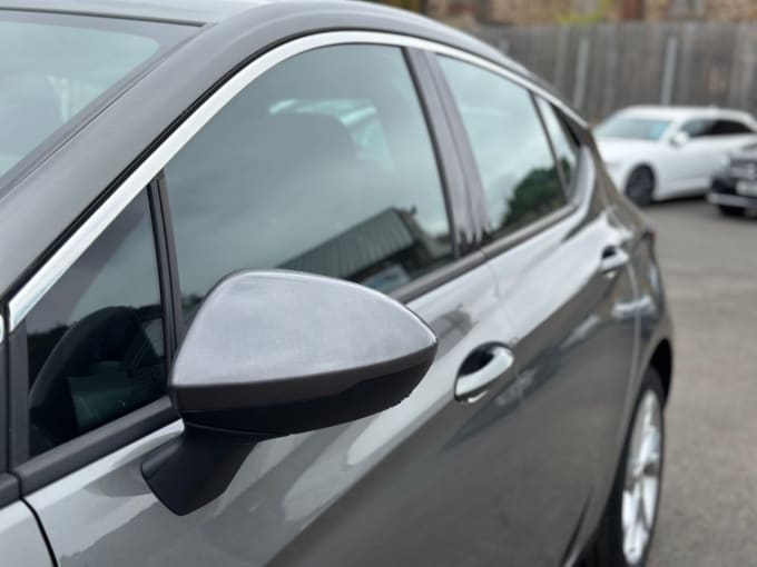 2025 Vauxhall Astra