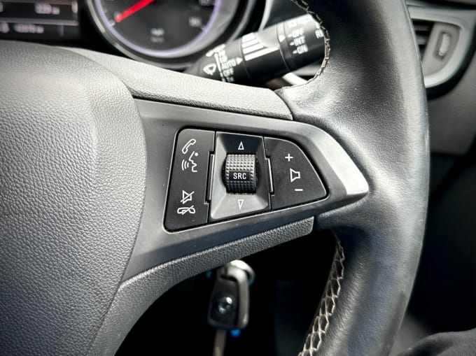 2025 Vauxhall Astra
