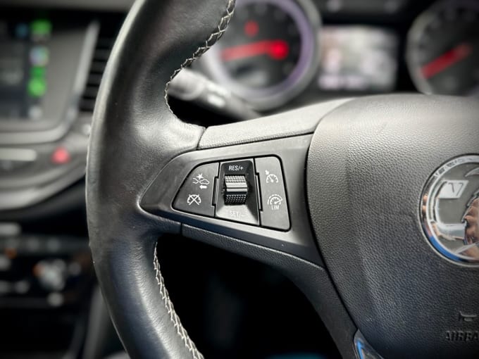 2025 Vauxhall Astra