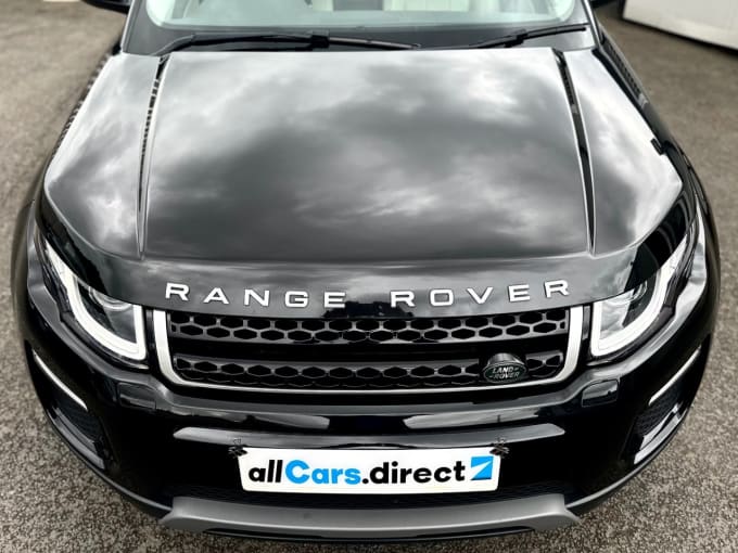 2025 Land Rover Range Rover Evoque