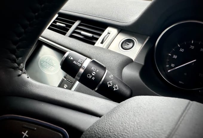 2025 Land Rover Range Rover Evoque