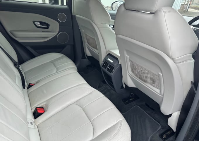 2025 Land Rover Range Rover Evoque