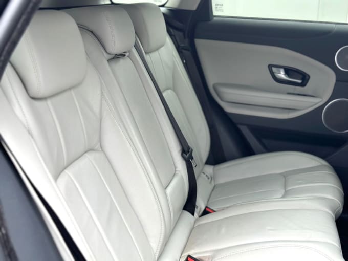 2025 Land Rover Range Rover Evoque