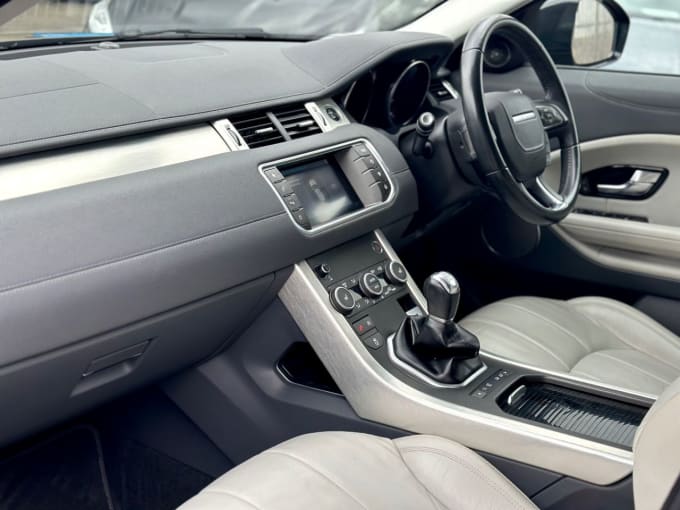 2025 Land Rover Range Rover Evoque