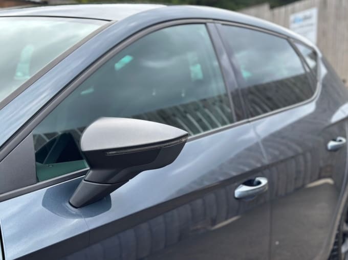 2025 Seat Leon