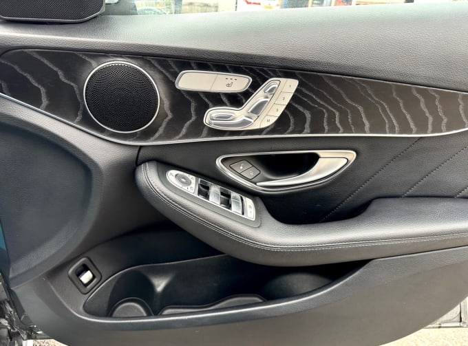 2025 Mercedes-benz C-class