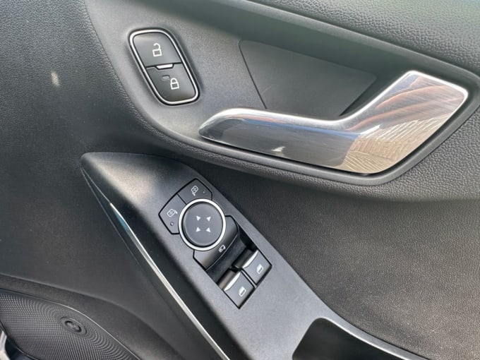 2025 Ford Fiesta