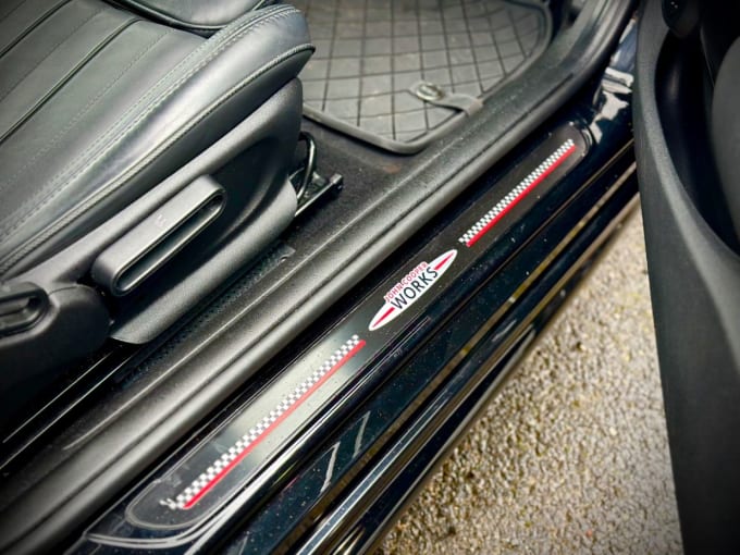 2025 Mini Hatch